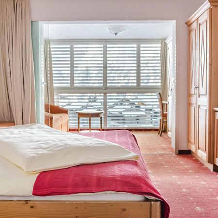 Family Hotel Desiree Грахен Экстерьер фото