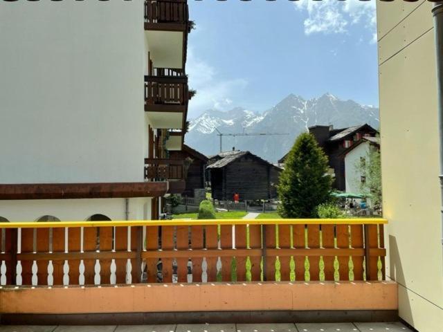 Family Hotel Desiree Грахен Экстерьер фото