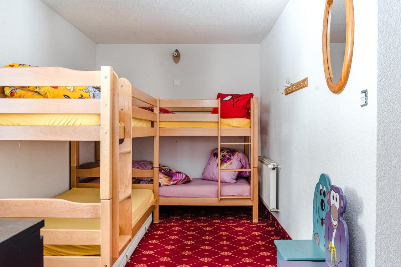 Family Hotel Desiree Грахен Экстерьер фото